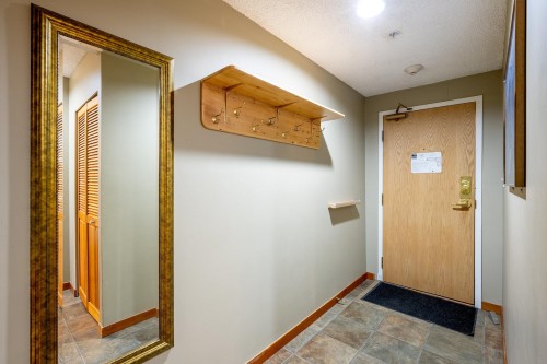 322-2050 Lake Placid Road, Whistler, BC 