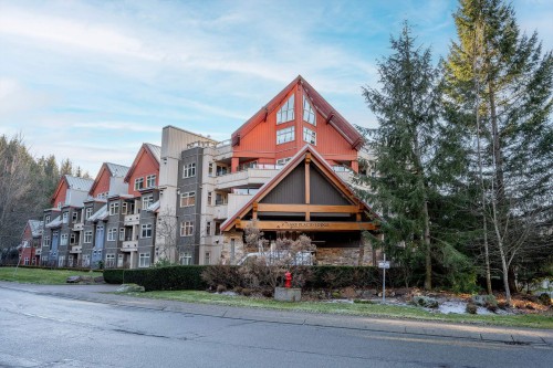 322-2050 Lake Placid Road, Whistler, BC 