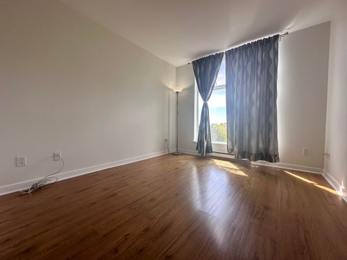 803-8460 Granville, Richmond, BC 