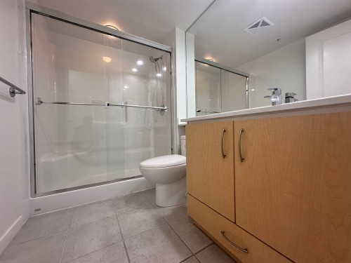 803-8460 Granville, Richmond, BC 