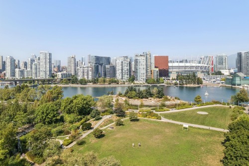 605-1708 Columbia Street, Vancouver, BC 