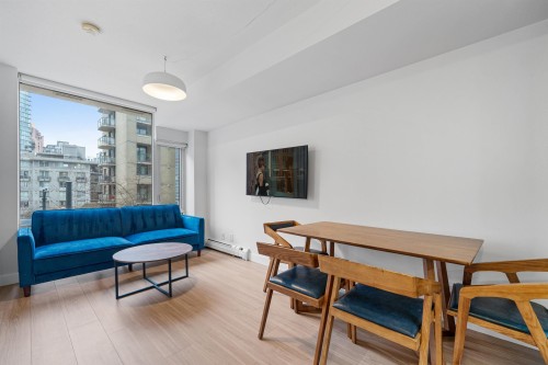 404-1283 Howe Street , Vancouver, BC V6Z 1C1 4