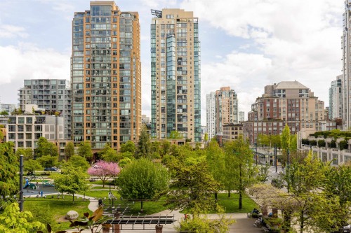 1202-1188 Richards Street, Vancouver, BC 
