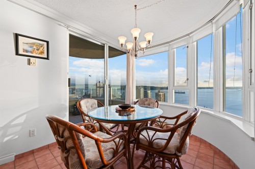 1601-2203 Bellevue Avenue, West Vancouver, BC 