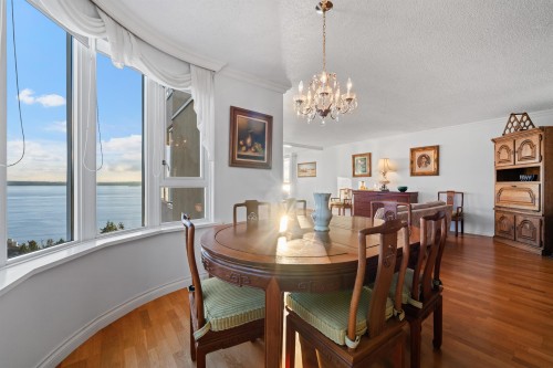 1601-2203 Bellevue Avenue, West Vancouver, BC 