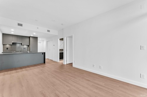 1607-2181 Madison Avenue, Burnaby, BC 