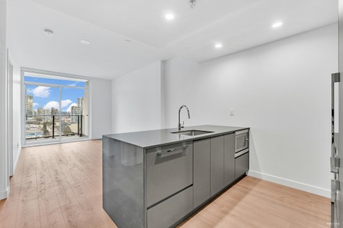 1607-2181 Madison Avenue, Burnaby, BC 