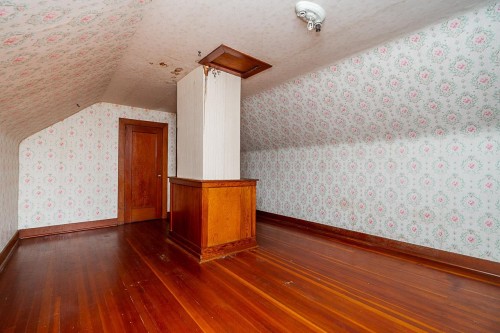 1204 Grand Boulevard, North Vancouver, BC 