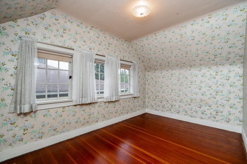 1204 Grand Boulevard, North Vancouver, BC 