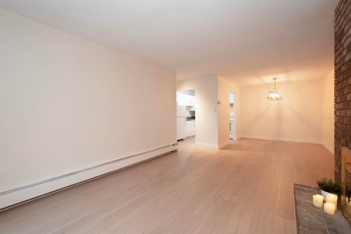 307-1385 Draycott Road, North Vancouver, BC 