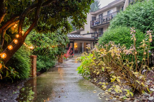 307-1385 Draycott Road, North Vancouver, BC 