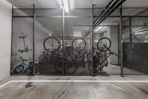 2106-1550 Fern Street, North Vancouver, BC 