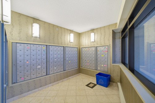 802-1367 Alberni Street, Vancouver, BC 