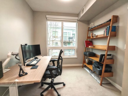 305-9388 Odlin Road, Richmond, BC 