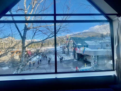 901-4293 Mountain Square, Whistler, BC 