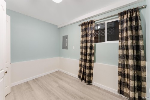 10 Stratford Avenue N, Burnaby, BC 