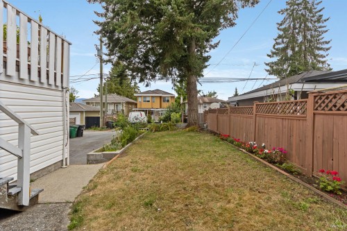 10 Stratford Avenue N, Burnaby, BC 