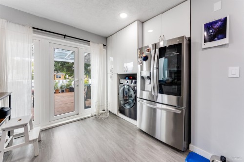 10 Stratford Avenue N, Burnaby, BC 