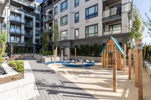 616-215 Mcbay Lane, Coquitlam, BC 