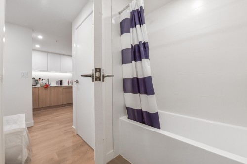 1406-308 Alderson Avenue, Coquitlam, BC 