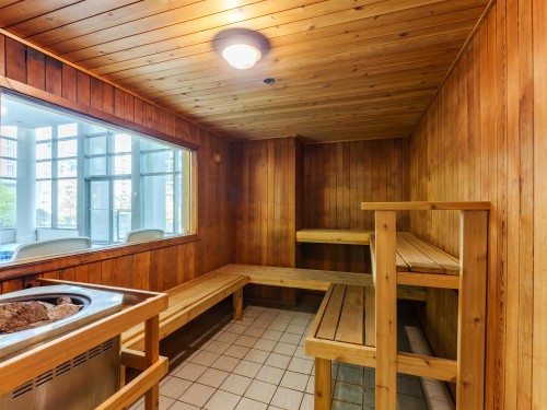 306-1328 Pender Street W, Vancouver, BC 