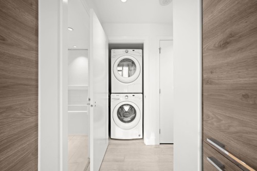 1610-7303 Noble Lane Avenue, Burnaby, BC 