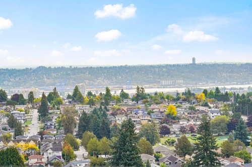 1610-7303 Noble Lane Avenue, Burnaby, BC 