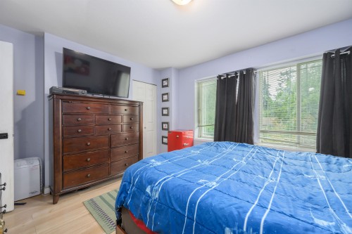 24113 102 Avenue, Maple Ridge, BC 