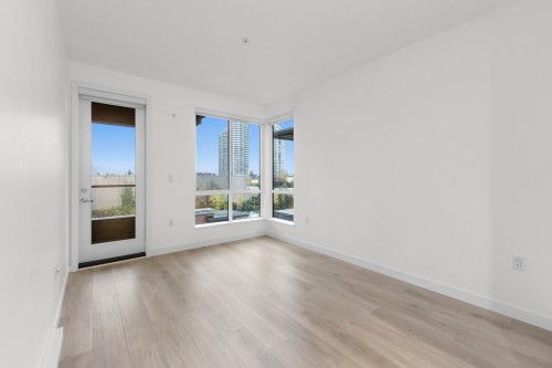 510-7579 16Th Street, Burnaby, BC 