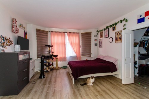 2770 Cambridge Street, Vancouver, BC 