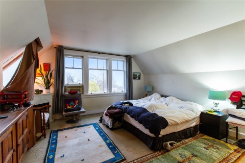 2770 Cambridge Street, Vancouver, BC 