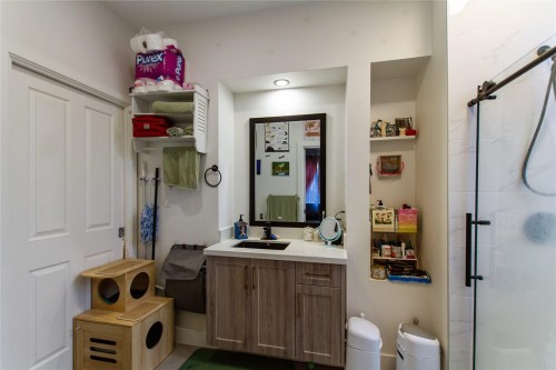 2770 Cambridge Street, Vancouver, BC 