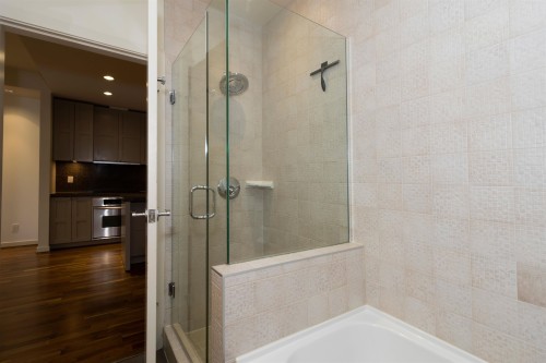 615-1333 Georgia Street W, Vancouver, BC 