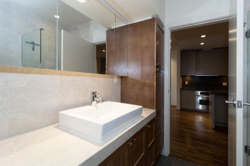 615-1333 Georgia Street W, Vancouver, BC 