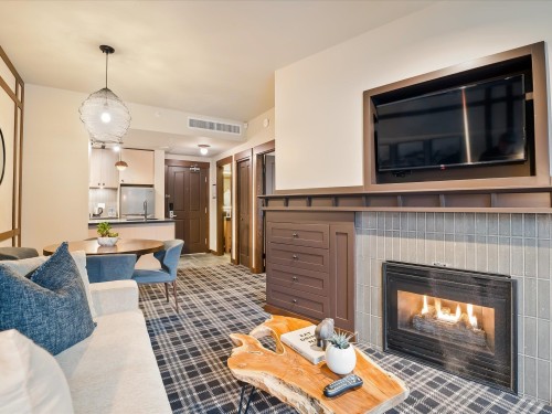 315-4320 Sundial Crescent, Whistler, BC 