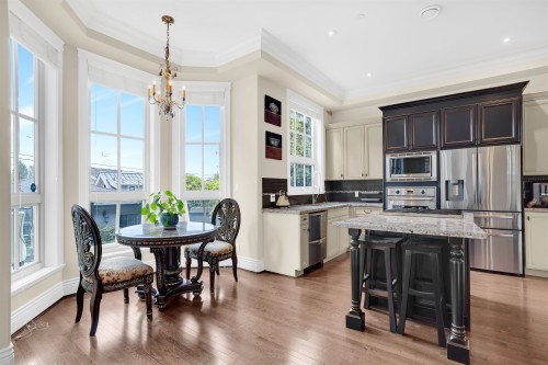 4038 33Rd Avenue W, Vancouver, BC 