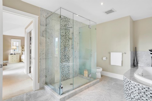 4038 33Rd Avenue W, Vancouver, BC 