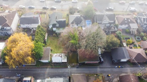 438 14Th Street W, North Vancouver, BC 