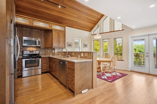 4394 River Road W, Delta, BC 