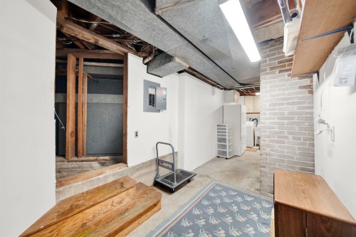 756 Shaw Avenue, Coquitlam, BC 