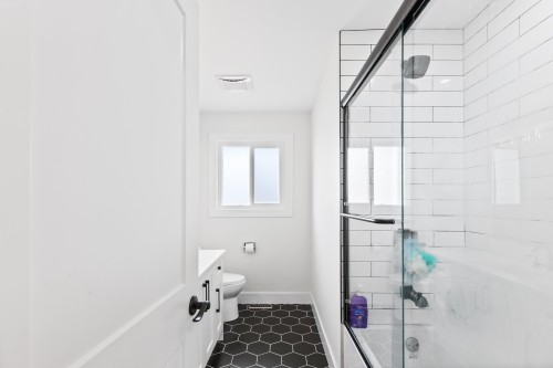 21099 Berry Avenue, Maple Ridge, BC 