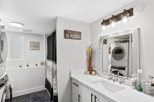 21099 Berry Avenue, Maple Ridge, BC 