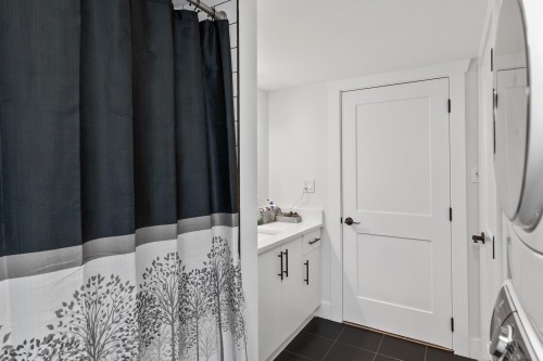 21099 Berry Avenue, Maple Ridge, BC 