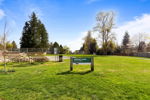 21099 Berry Avenue, Maple Ridge, BC 