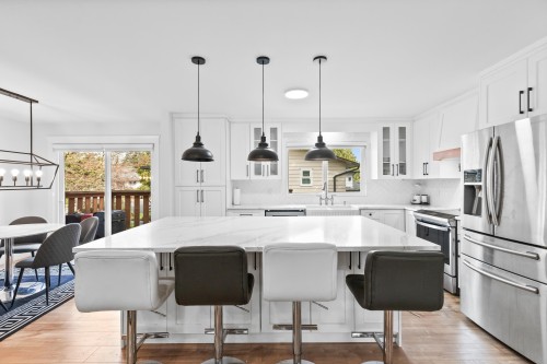 21099 Berry Avenue, Maple Ridge, BC 