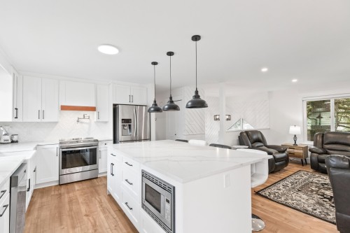 21099 Berry Avenue, Maple Ridge, BC 