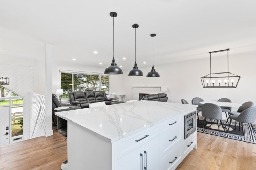 21099 Berry Avenue, Maple Ridge, BC 