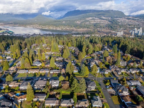 1760 Bowman Avenue, Coquitlam, BC 