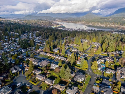 1760 Bowman Avenue, Coquitlam, BC 