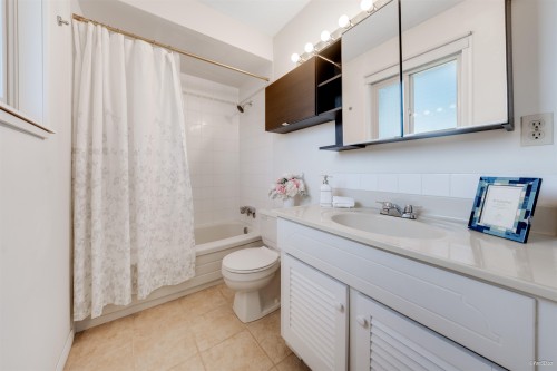 9666 Ashwood Drive, Richmond, BC 